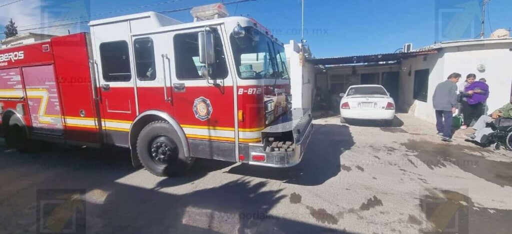 Joven sufre quemaduras tras flamazo en su domicilio en la colonia Rosario