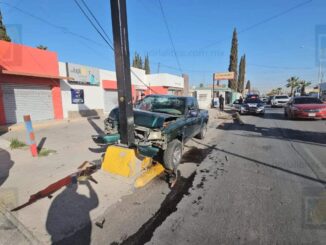 Choque en avenida Vallarta deja a una mujer lesionada
