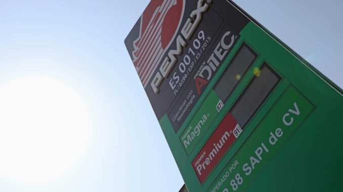 Casi 75% de estaciones en el país cumplen con precio máximo de gasolina Magna: Profeco