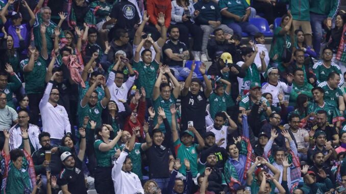 TAS anula clausura de gradas de la FIFA a México por el grito homofóbico